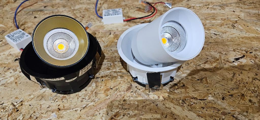 2x Absinthe TUUP SEMI-INBOUWSPOT LED (wit + zwart), Metaal of Aluminium, Nieuw, Ophalen of Verzenden, Design, minimalistisch, modern