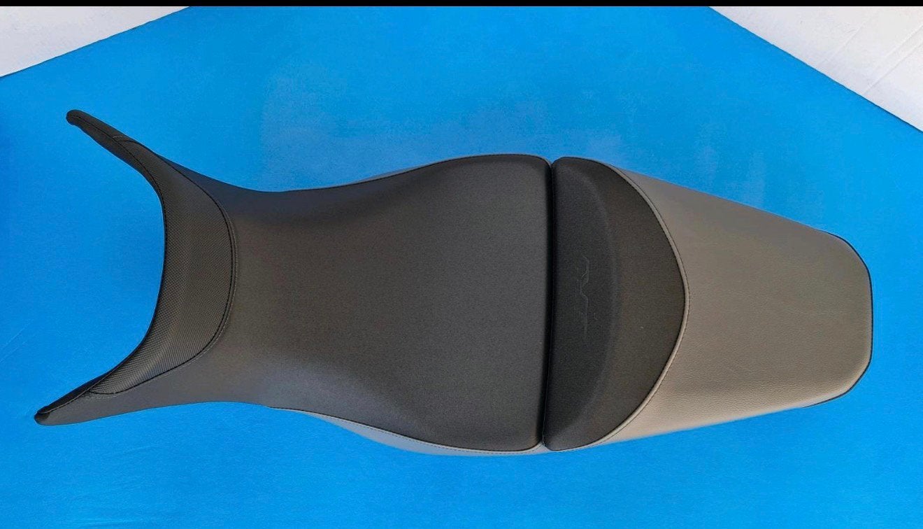 Selle honda nt 1100, Motos, Enlèvement, Neuf