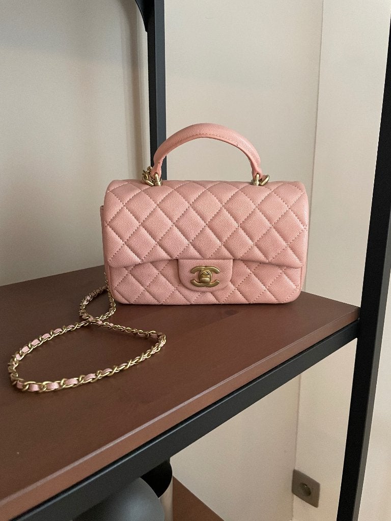 Chanel mini-kaviaarzakje met handgreep aan de bovenkant, Handtassen en Accessoires, Ophalen of Verzenden, Zo goed als nieuw, Roze