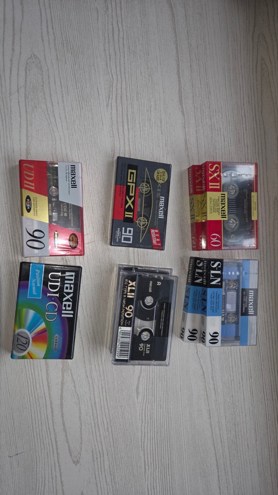 cassettes maxell, Enlèvement