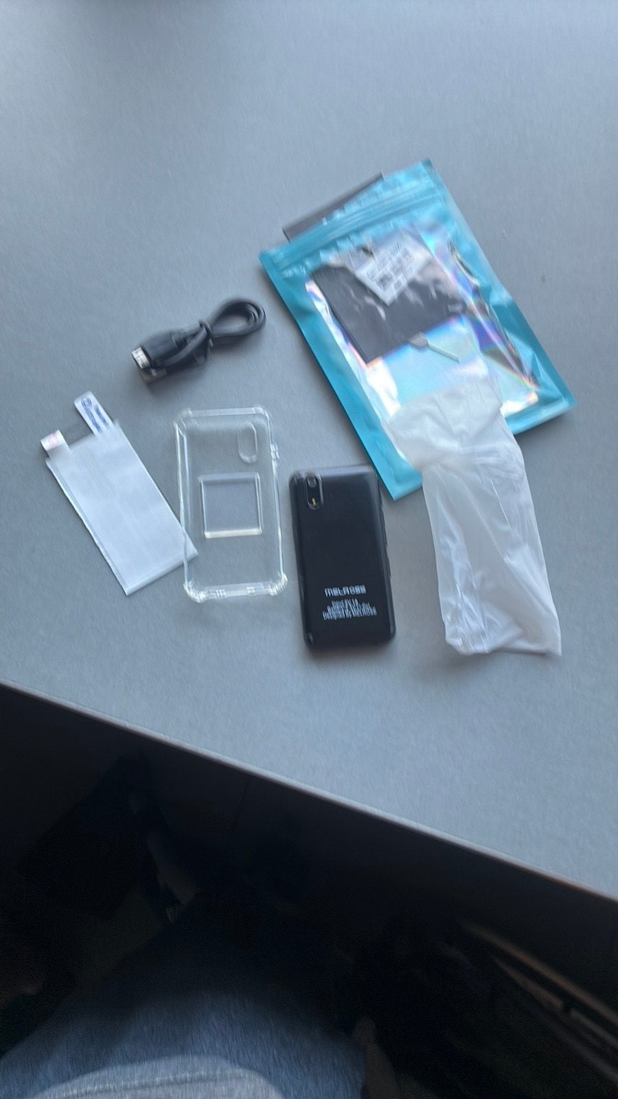 Petit gsm Android nouveau, Telecommunicatie, Ophalen, Zo goed als nieuw