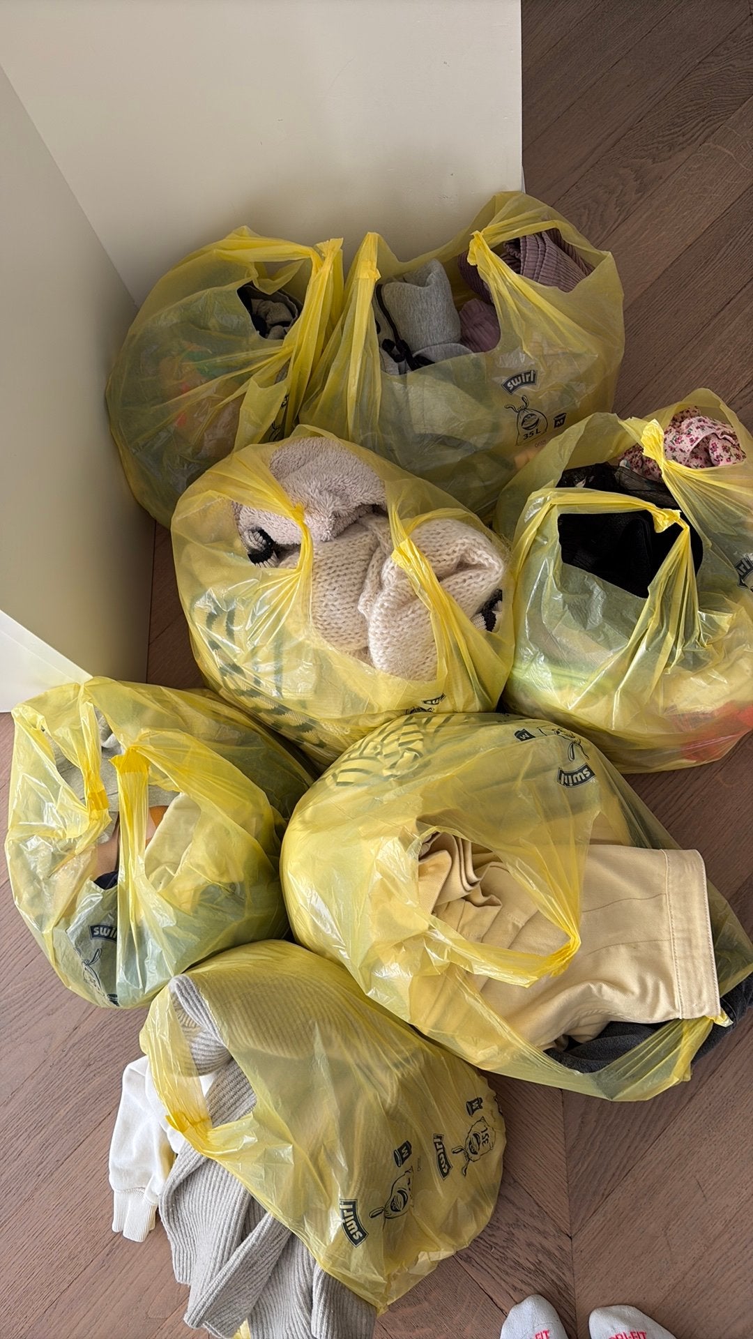 tas met kleren €15 euro per stuk, Ophalen, Zo goed als nieuw, Meisje, Overige typen