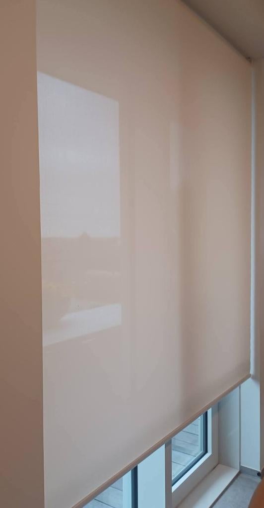 Luxaflex rolgordijnen. Met afstandsbediening €60, Huis en Inrichting, Ophalen, Zo goed als nieuw