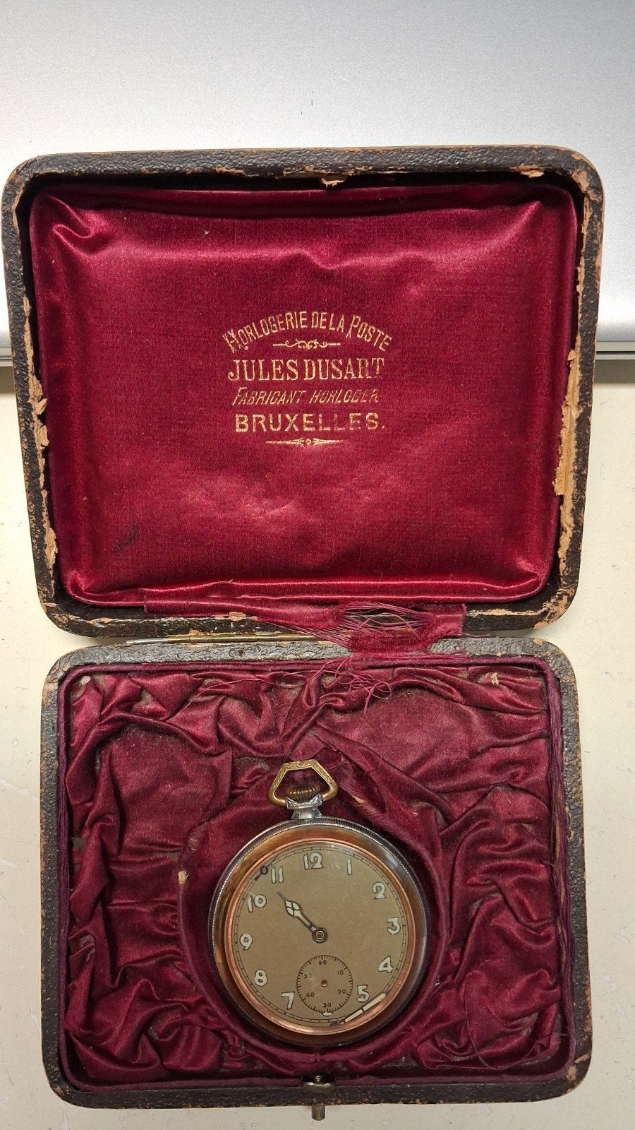 montre de poche. horlogerie de la poste. 1920, Enlèvement