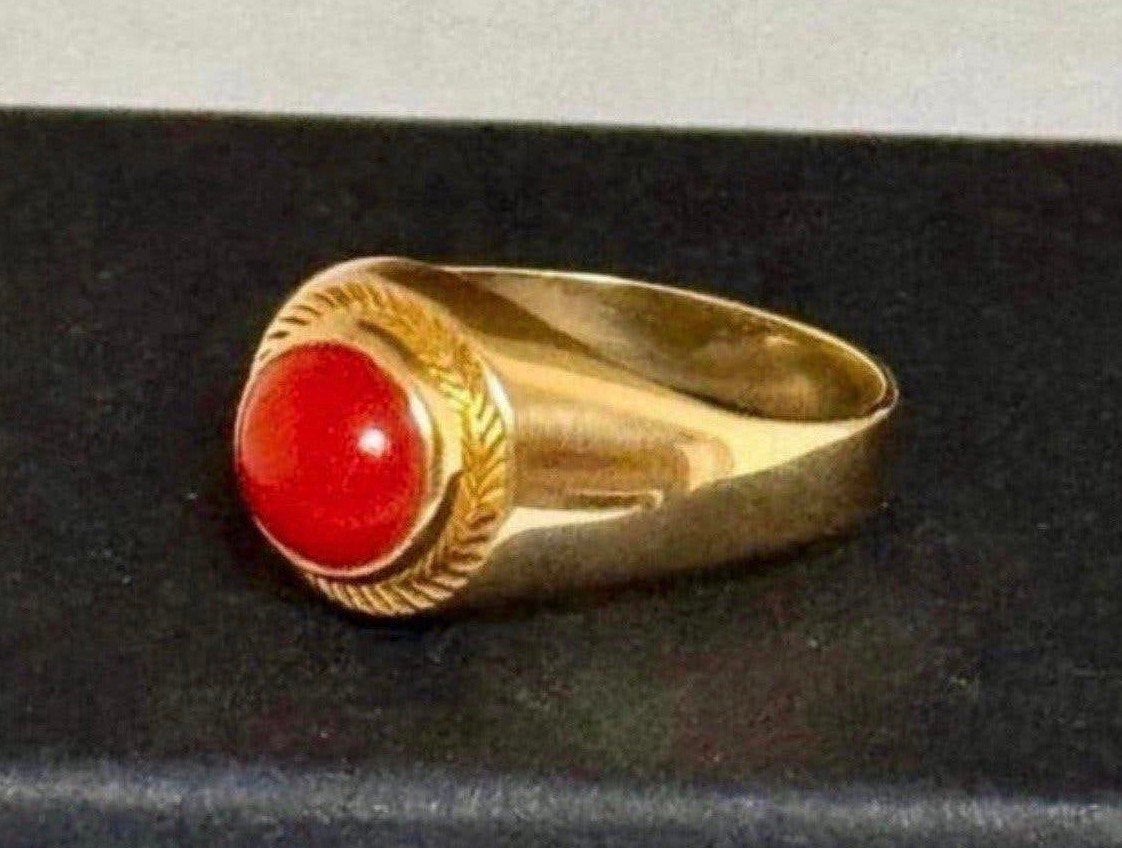 Prachtige 18 karaat gouden ring met bloedkoraal van 0.95ct!, Plus petit que 17, Or, Femme, Jaune