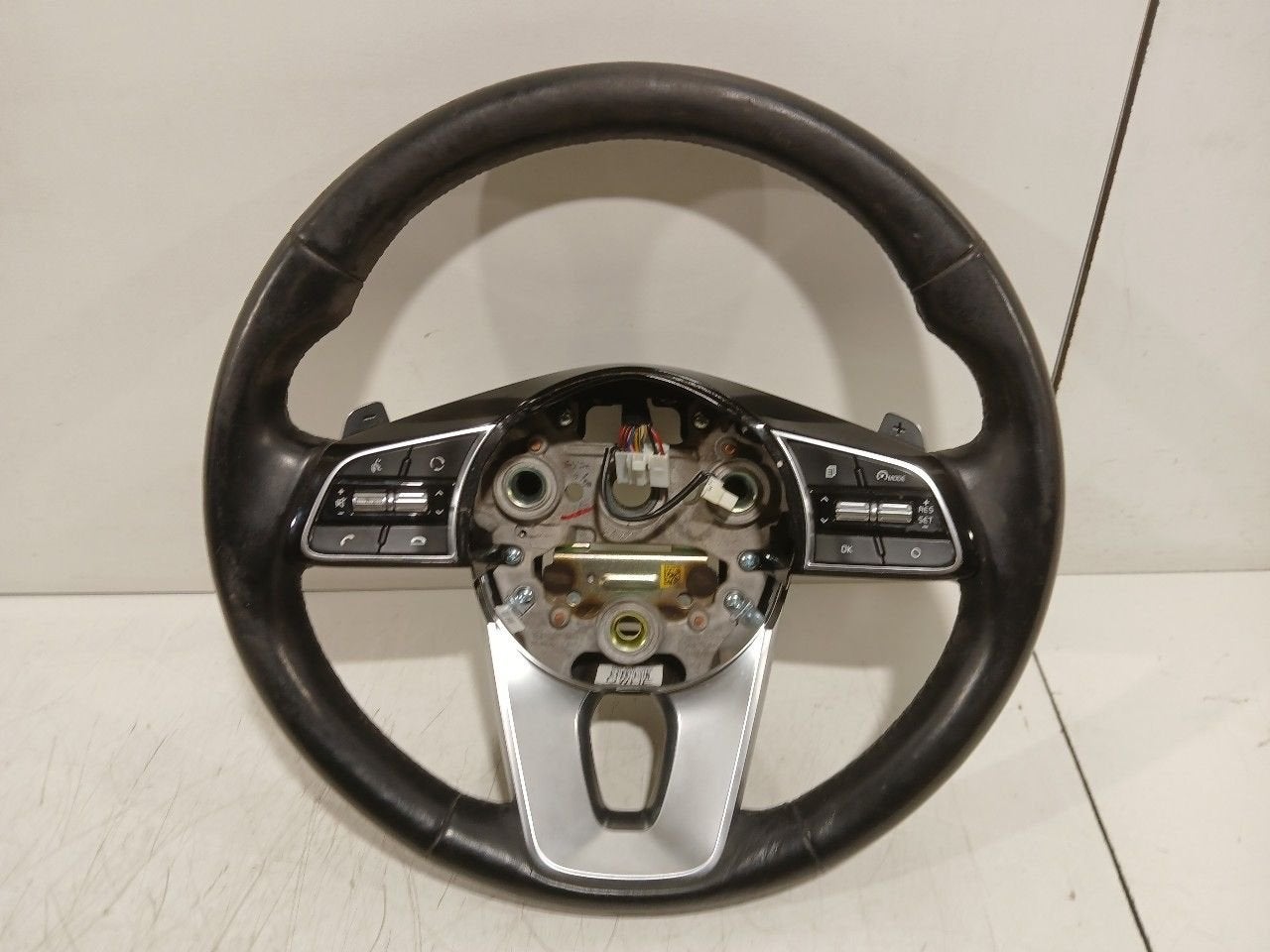 Stuur Kia Optima, Onderdelen@venauto.nl, Van der Ven Autorecycling B.V., Ettenseweg 76, 4706 PB Roosendaal, The Netherlands, Herkomst onderdeel bekend