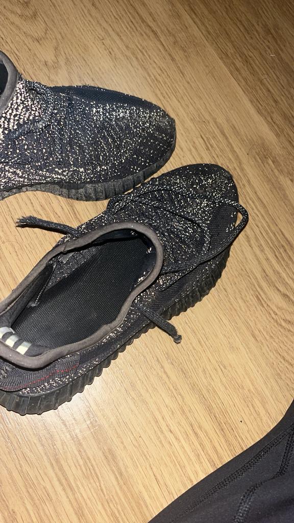 Yeezys, Ophalen of Verzenden, Gedragen, Zwart, Overige typen