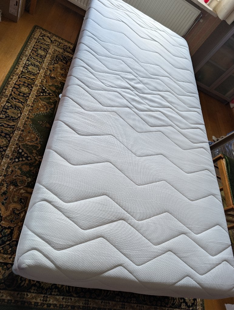 matras 90 cm x 200cm/ dikte 14 cm, Ophalen, Gebruikt, 90 cm, Eenpersoons