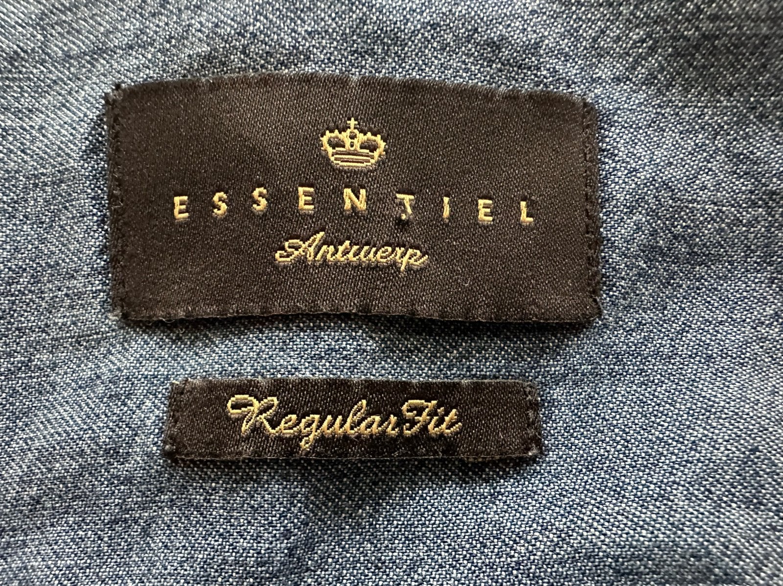 Exclusief geruit winterhemd Essentiel in nieuwstaat, Ophalen of Verzenden, Zo goed als nieuw, Blauw, Halswijdte 39/40 (M)