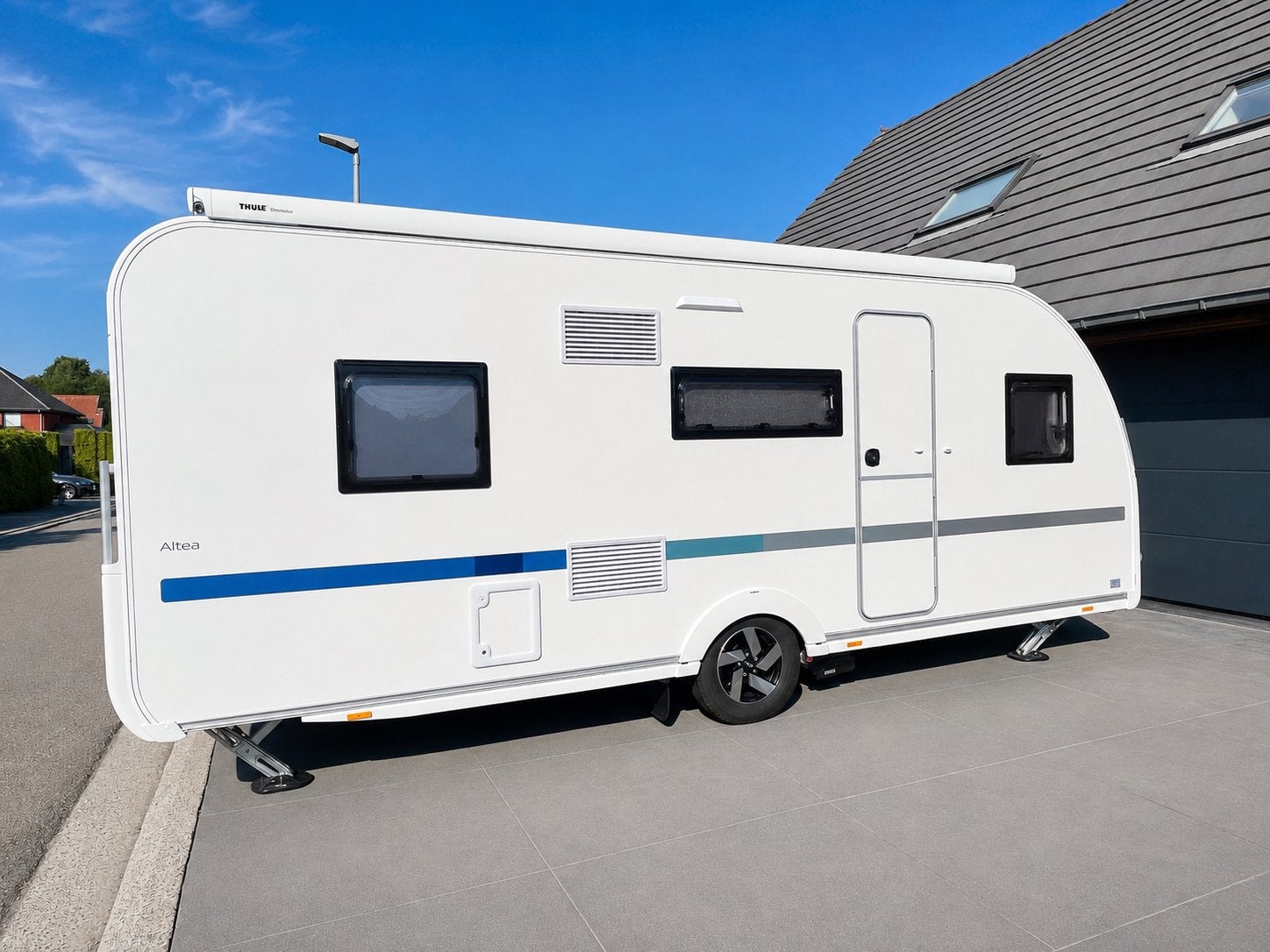 Adria Altea 552PK met Dorema voortent., Caravans en Kamperen, Stapelbed, Airco, Treinzit, Particulier