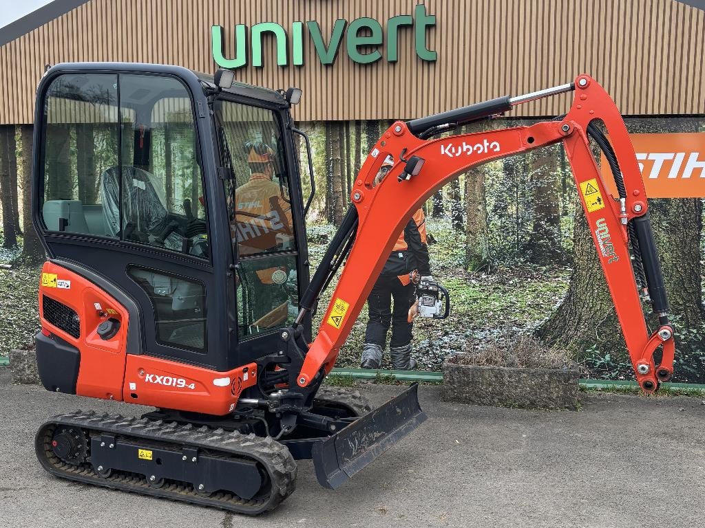 Minipelle Kubota KX019-4, Enlèvement, Excavatrice