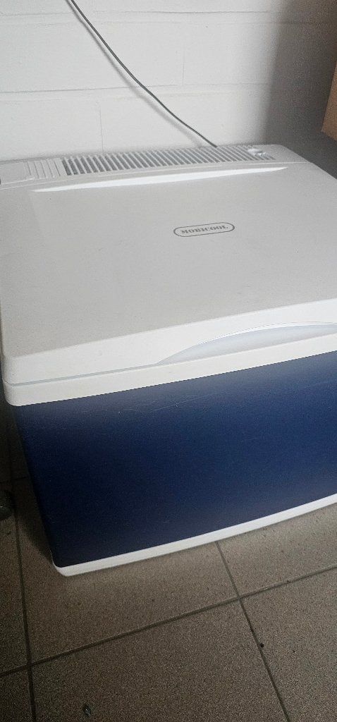 Mobicool 40 koelbox, Caravans en Kamperen, Koelboxen, Ophalen, Zo goed als nieuw, Koelbox, Compressor