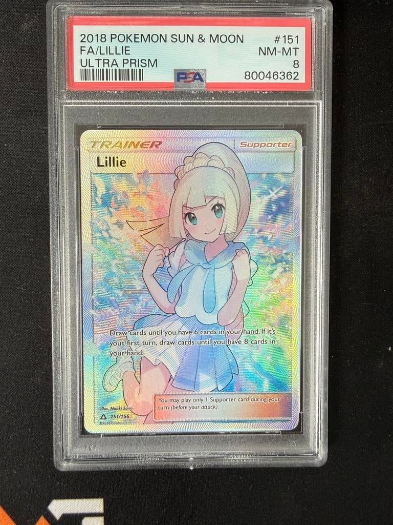 Lillie #151 - PSA 8, Hobby en Vrije tijd, Verzamelkaartspellen | Pokémon, Ophalen of Verzenden, Zo goed als nieuw, Losse kaart