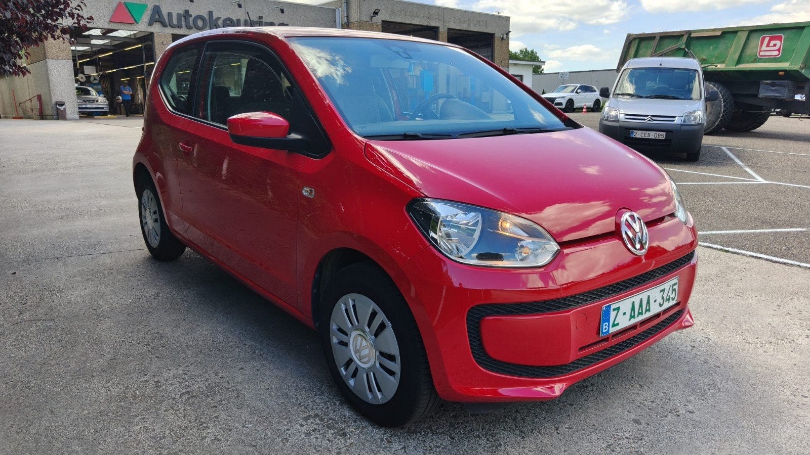 Volkswagen up! 1.0i Benzine, Autos, Rouge, Euro 5, Achat, 998 cm³