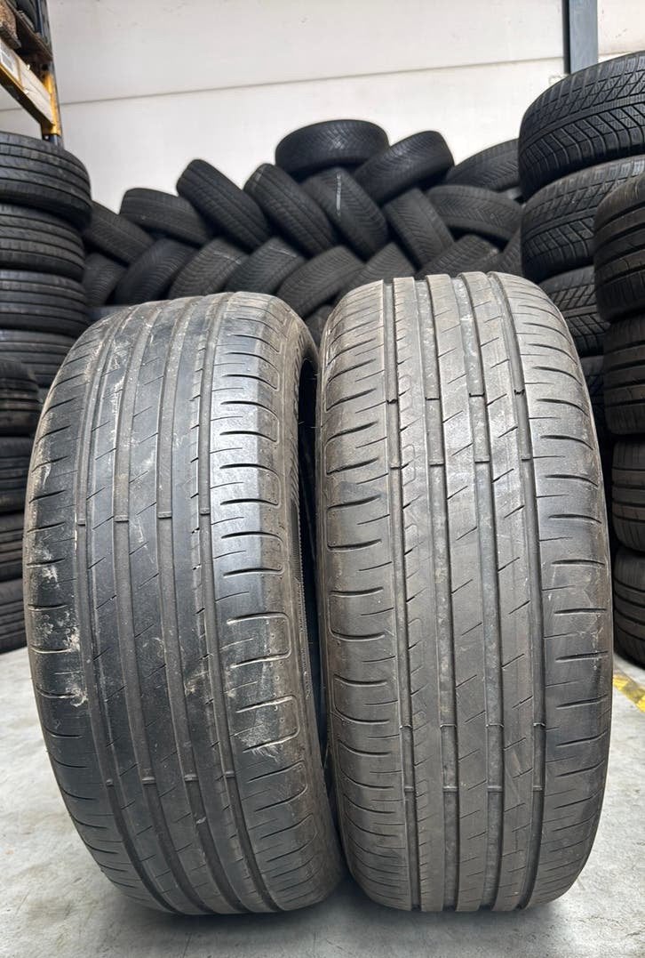 2155517 215/55/17 215/55R17 zomerbanden merk Goodyear, Kleding | Dames, Jassen | Zomer, Ophalen
