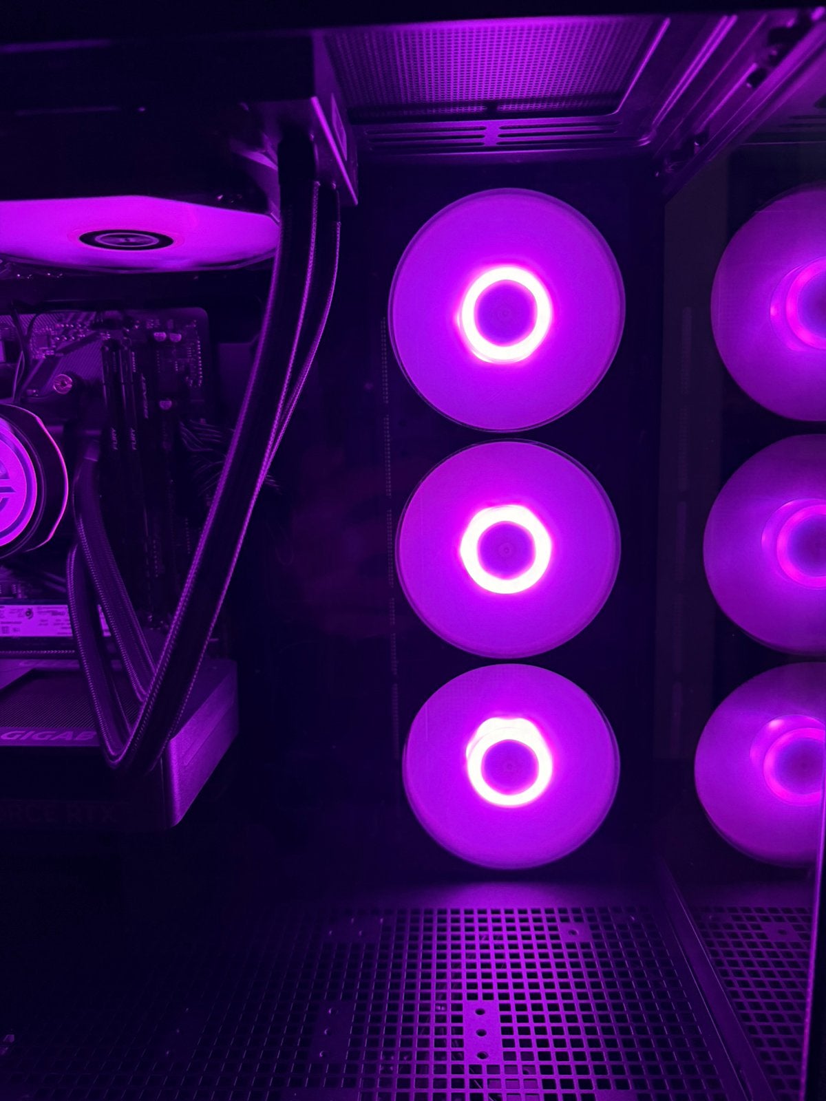 RTX 5060 ti gaming-pc, Ophalen, Zo goed als nieuw, Gaming, SSD