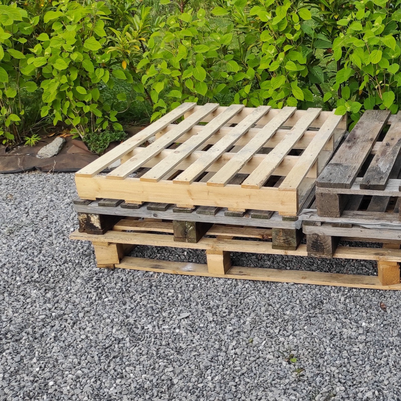 Palettes en bois, Ophalen