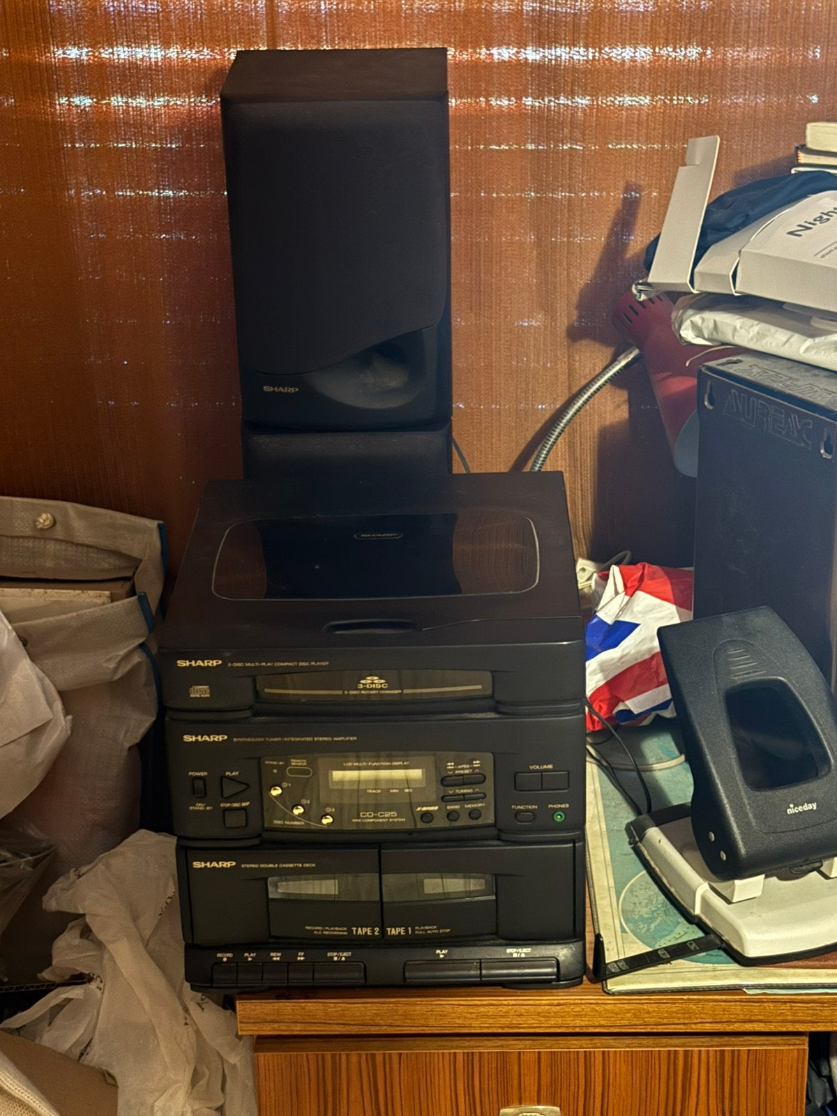 Lecteur CD + photocopieur de cassettes SHARP, Enlèvement, Utilisé, Sharp
