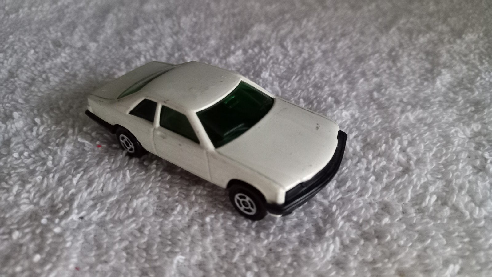 Guisval Mercedes, Hobby & Loisirs créatifs, Voitures miniatures | 1:87, Enlèvement ou Envoi, Majorette