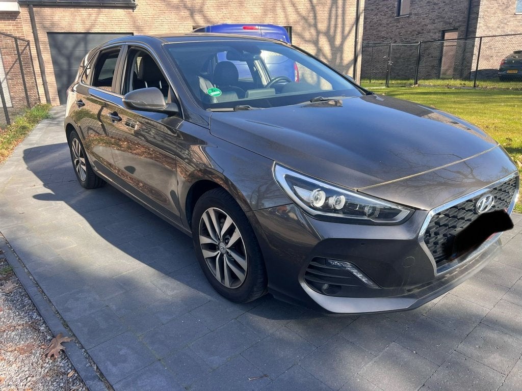Hyundai I30 Met afneembare trekhaak, Auto's, Hyundai, Voorwielaandrijving, Bruin, Leder en Stof, Handgeschakeld