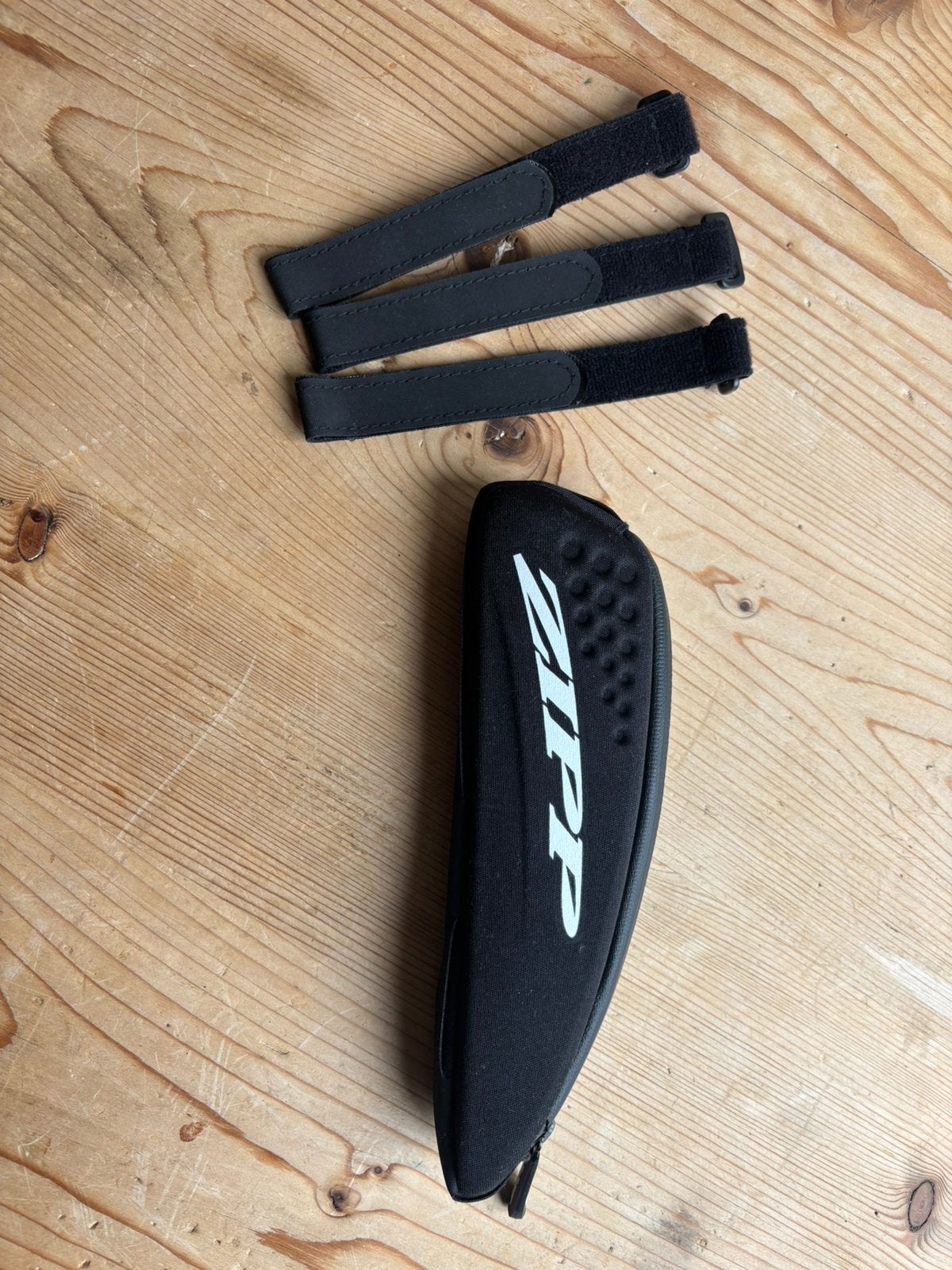 Zipp Speed Box aero frame bag 1.0 (0.29 liter), Ophalen