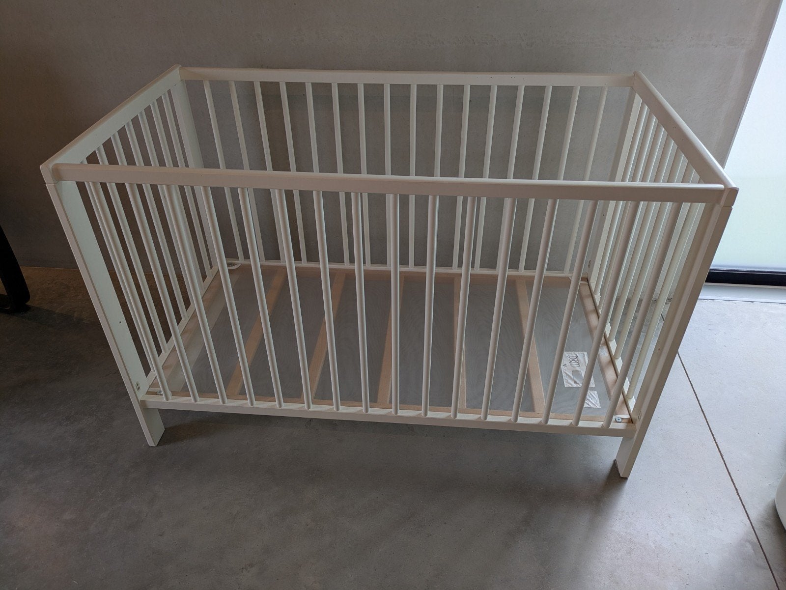 Lit et matelas pour bébé + protège-matelas Aerosleep et couv, Enlèvement