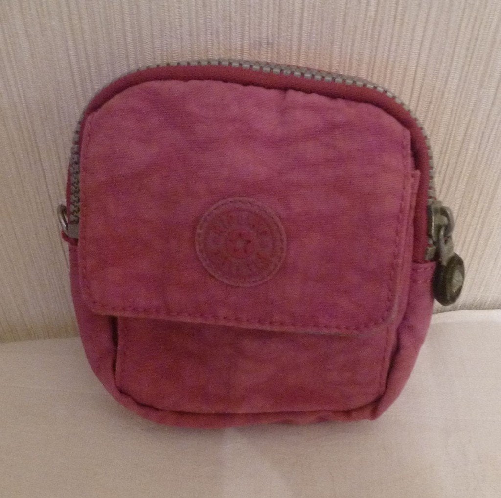 Kipling porte-monnaie mini sac aussi ceinture, Enlèvement ou Envoi, Utilisé, Rose, Autres marques