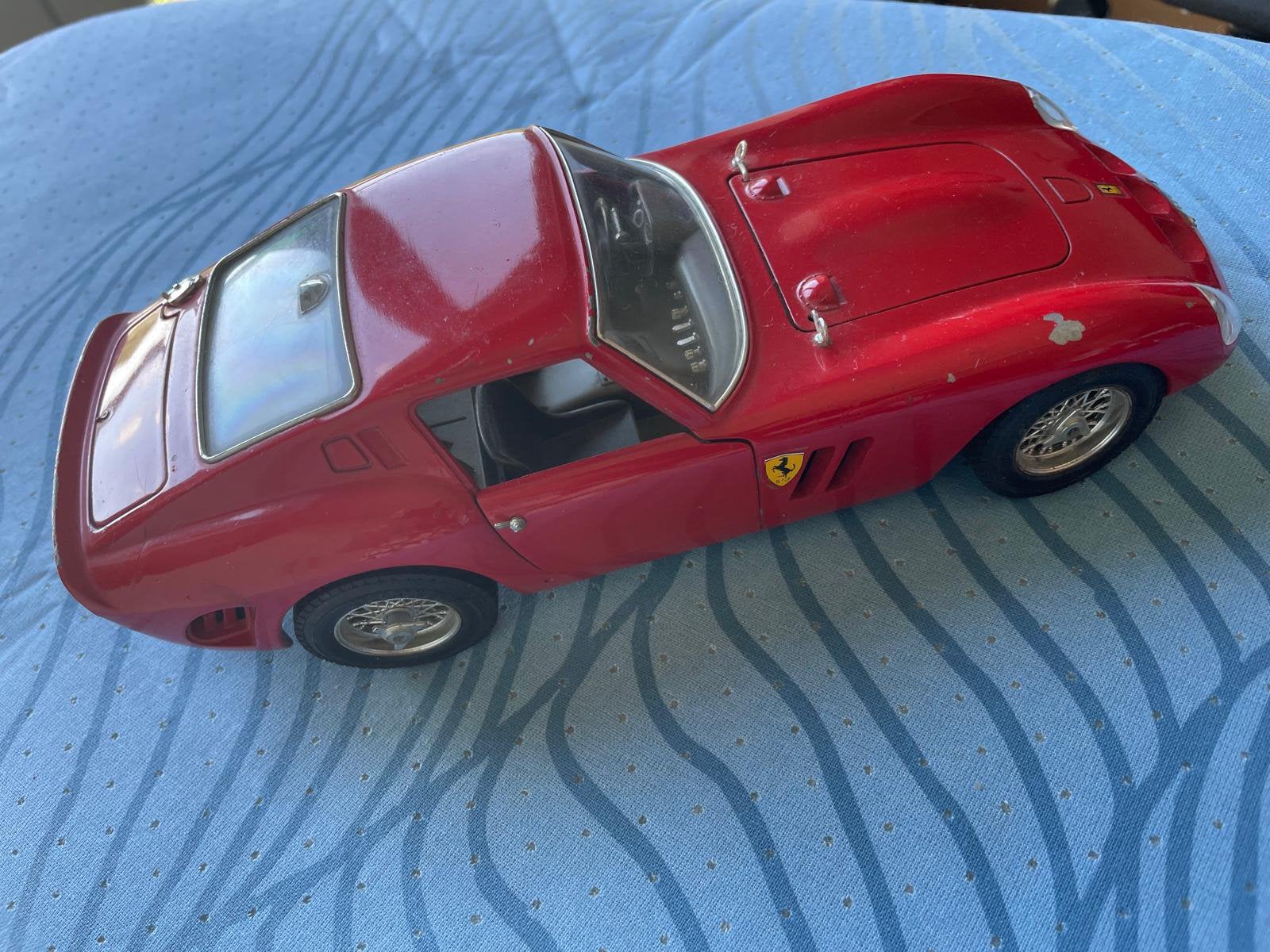 5 voitures Ferrari miniatures, Enlèvement ou Envoi, Comme neuf, Voiture