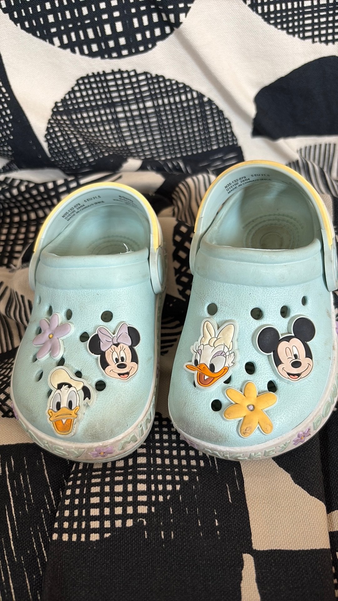 Disney Crocs, Kinderen en Baby's, Babykleding | Schoentjes en Sokjes, Slofjes, Nieuw, Verzenden, Meisje