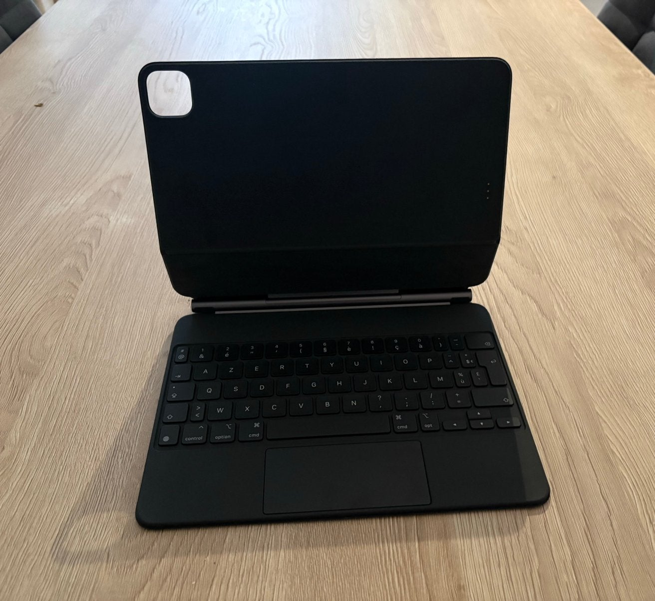 Magic keyboard Ipad pro / air 11 inch, Informatique & Logiciels, Housses pour tablettes, Enlèvement ou Envoi, Comme neuf, 11 pouces