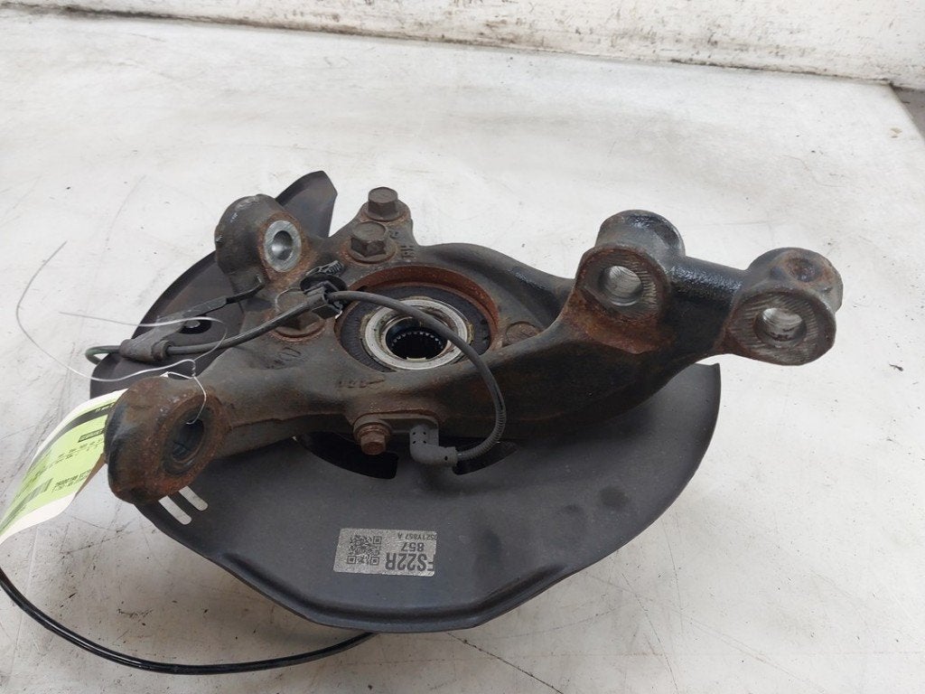 FUSEE AVANT DROITE Toyota Aygo X (01-2021/-) (|432110H050|), Kundenbetreuung@toyota.de, Toyota, Utilisé, Toyota-Allee 2
50858  Köln, DE