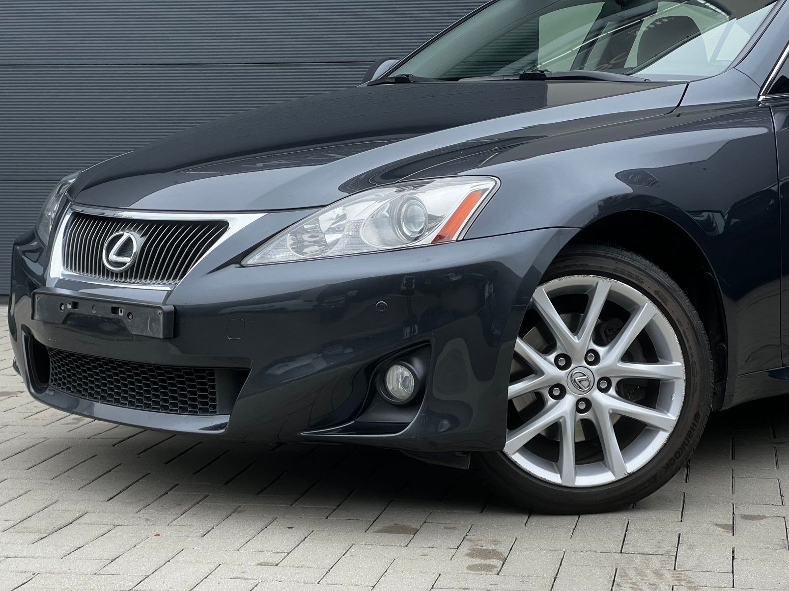 Lexus is 200d / 1ste eigenaar / 2011bj / euro 5 / dealer ohb, Autos, Achat, 110 kW, Entreprise, Boîte manuelle