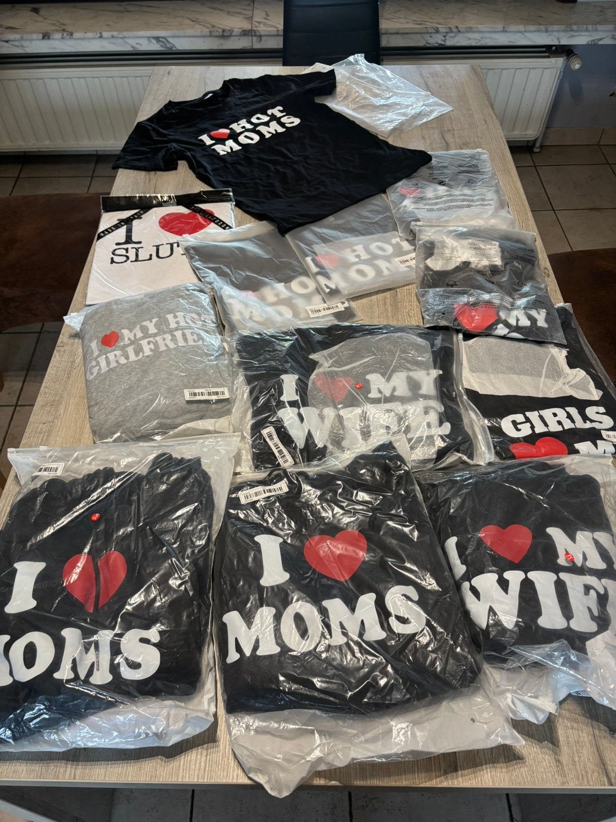 I love shirts en truien, Kleding | Heren, Heren-kledingpakketten, Ophalen of Verzenden, Nieuw