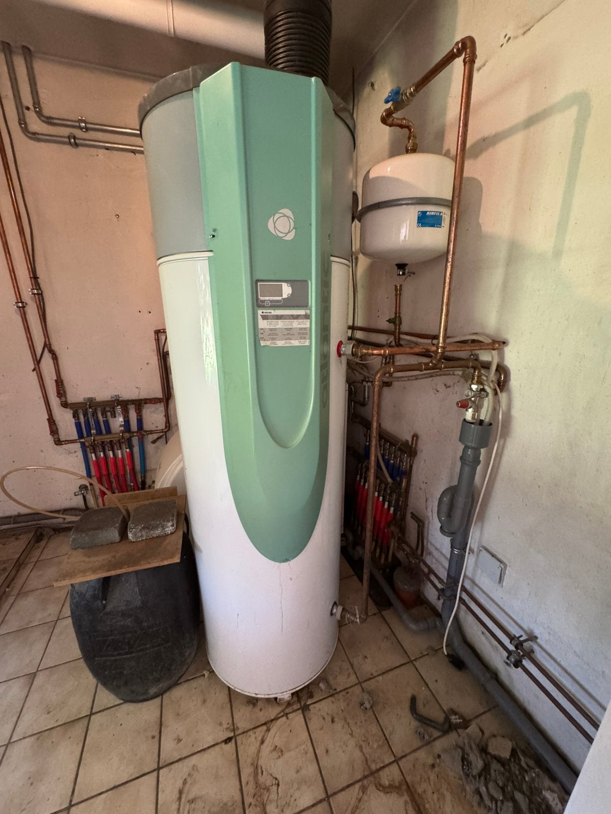 Atantis warmtepomp boiler ., Doe-het-zelf en Bouw, Ophalen, Zo goed als nieuw, Boiler
