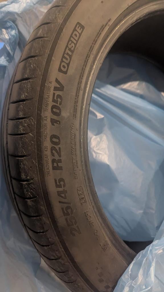 Pneu ete KUMHO ECSTA PS71 - 255/45 R20 105V, Auto-onderdelen, Banden en Velgen, Ophalen, Gebruikt, 255 mm, Band(en)