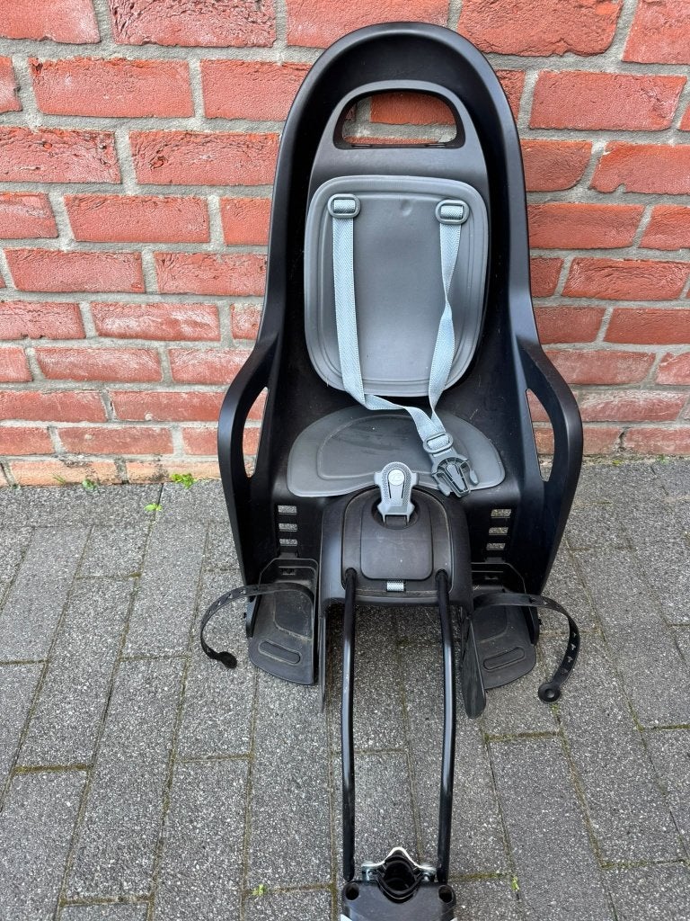 Fietsstoel, Fietsen en Brommers, Ophalen, Achterzitje, Voetsteuntjes, Zo goed als nieuw