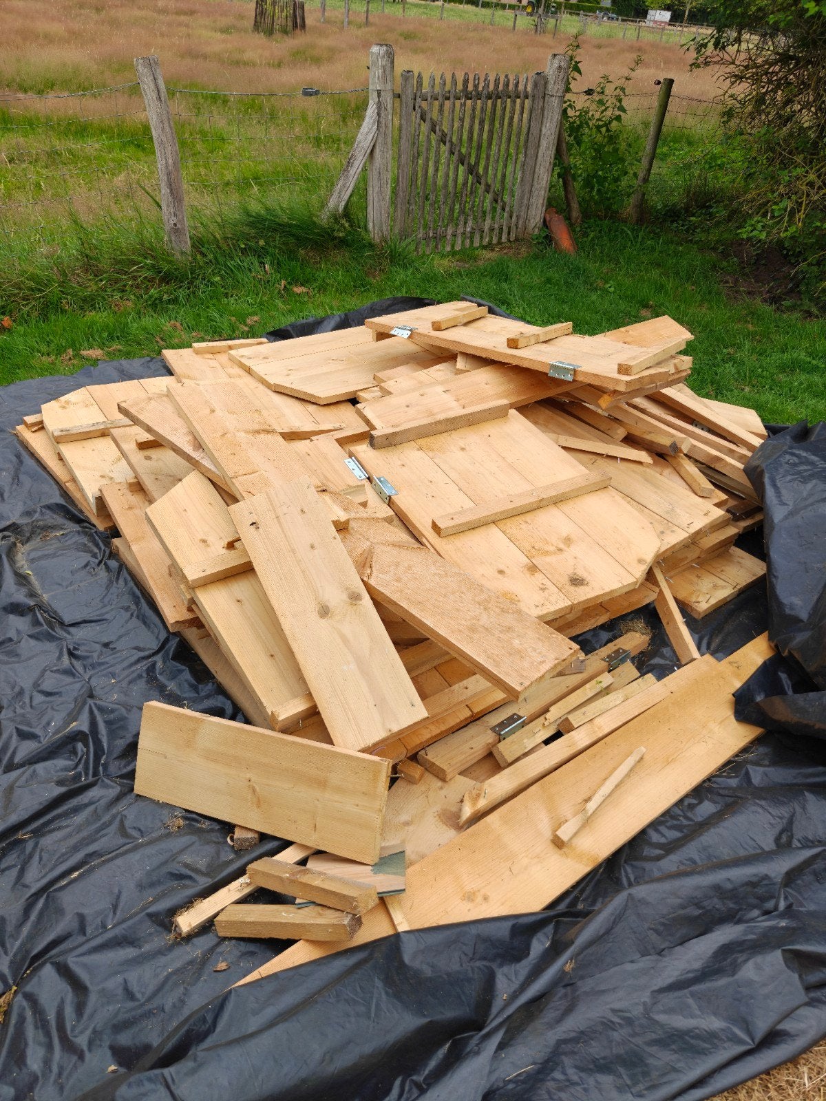 Gratis hout, Ophalen