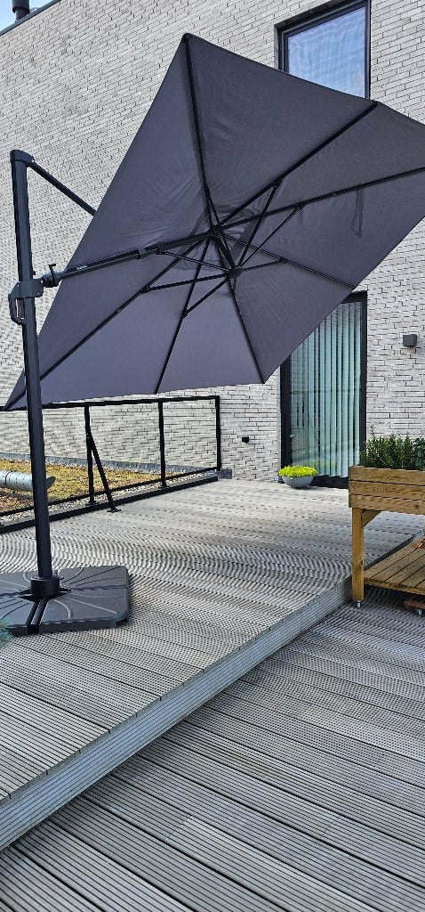 Parasol, Ophalen, Zo goed als nieuw