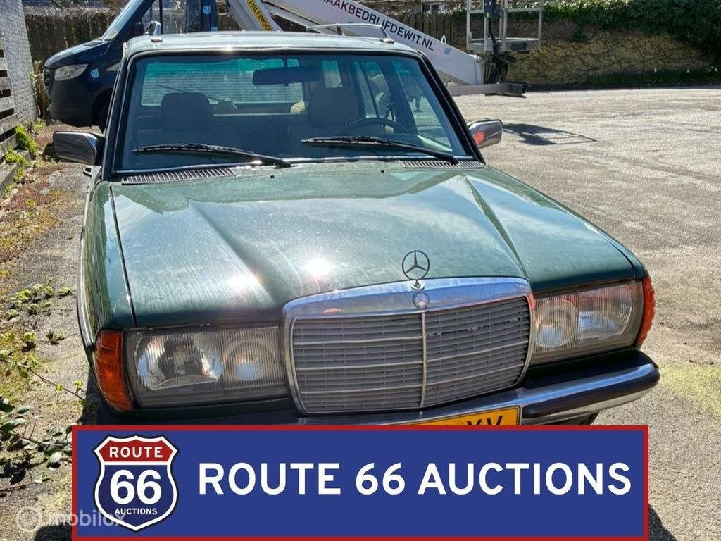 Mercedes-Benz 300 TD | 1983 | Route 66 Auctions, Auto's, Zwart, Mercedes-Benz, Bedrijf, Handgeschakeld