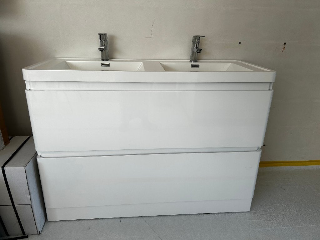 Nieuw badkamermeubel, Ophalen, 150 tot 200 cm, Zo goed als nieuw, 25 tot 50 cm