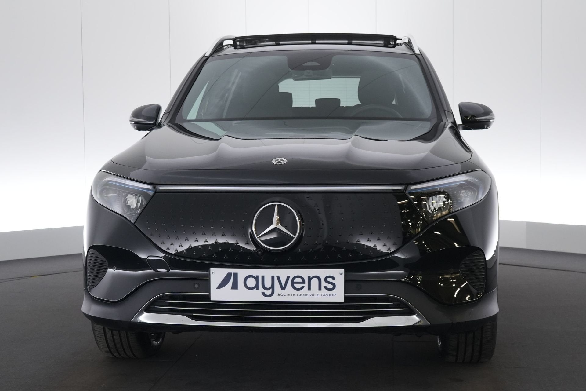 (2GDY538) MERCEDES-BENZ EQB, Auto's, Mercedes-Benz, Automaat, EQB, Zwart, 67 kWh