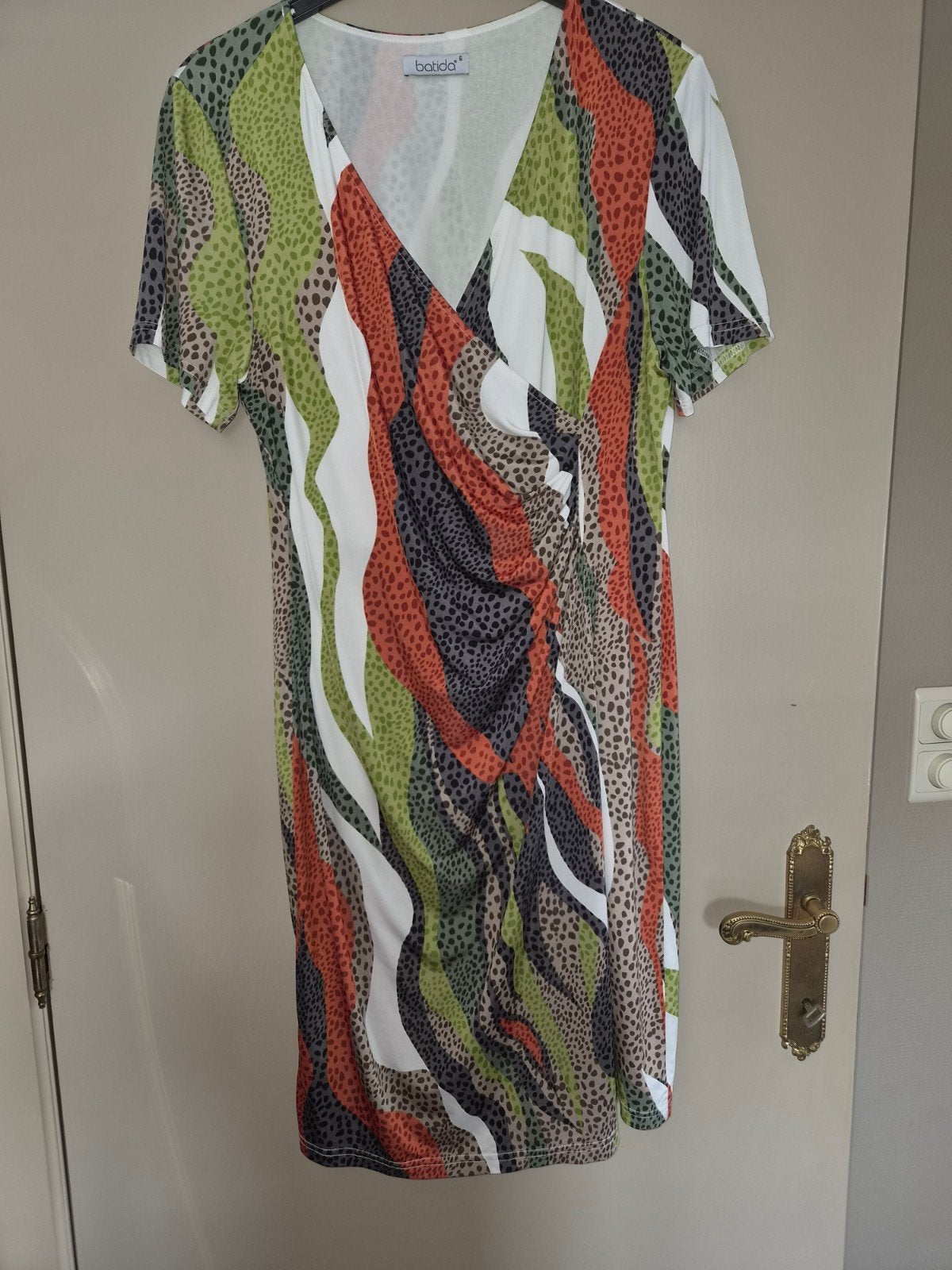 kleedje batida maat 6, Vêtements | Femmes, Taille 46/48 (XL) ou plus grande, Enlèvement ou Envoi, Comme neuf, Batida