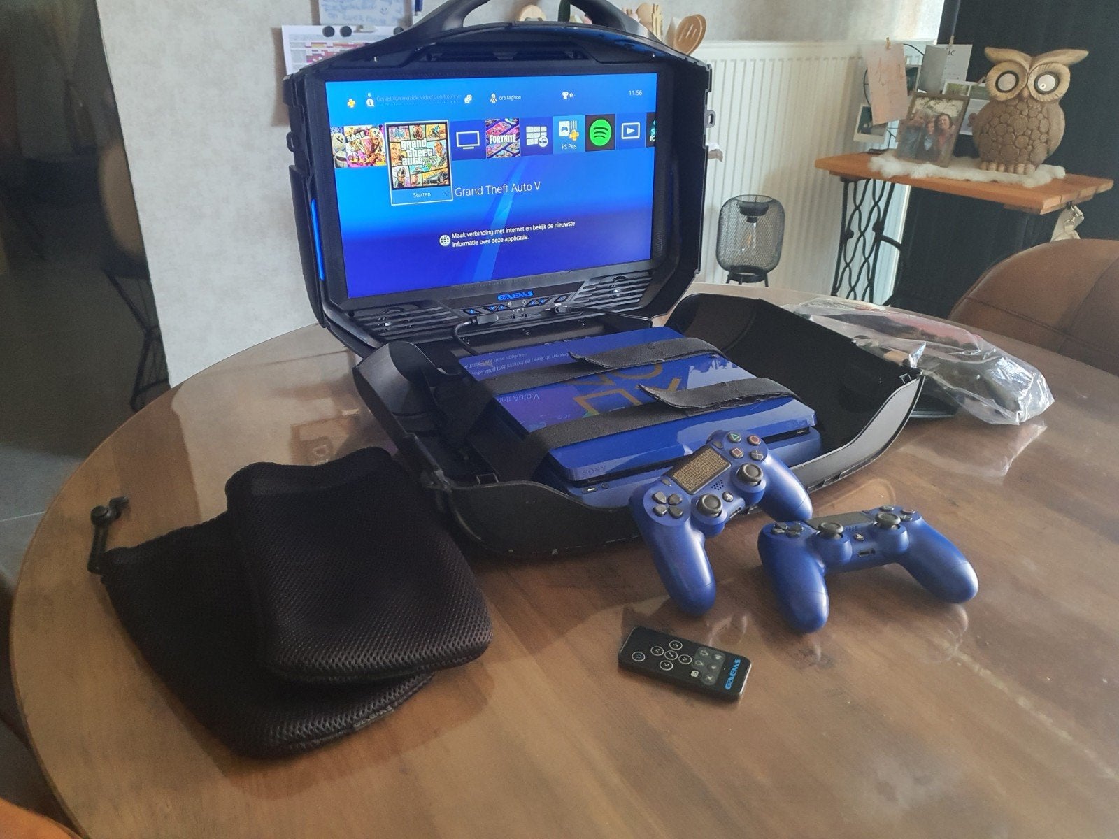 ps4 limited + Gaems G190, Enlèvement