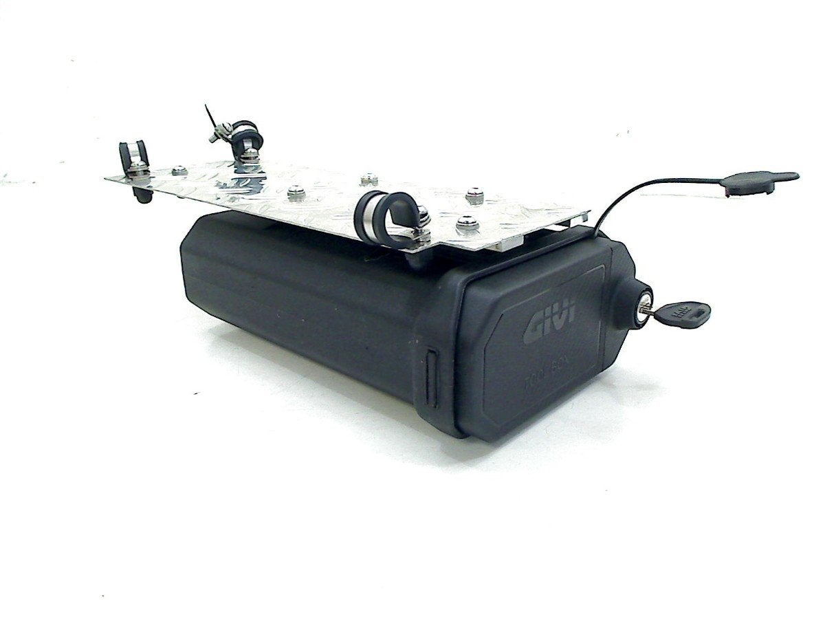 KOFFER DIVERSEN Givi S250 F 850 GS 2018-2023 (F850GS K81), Motoren, Dhr. S. di Majo, Gebruikt, Info@cama-motorparts.nl, P.J. Troelstraweg 8 8
3144 CX  MAASSLUIS, NL