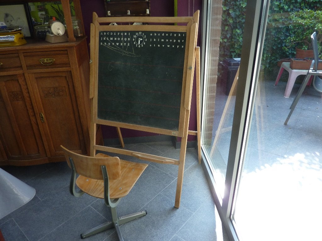 vintage krijtbord met stoeltje, Kinderen en Baby's, Ophalen