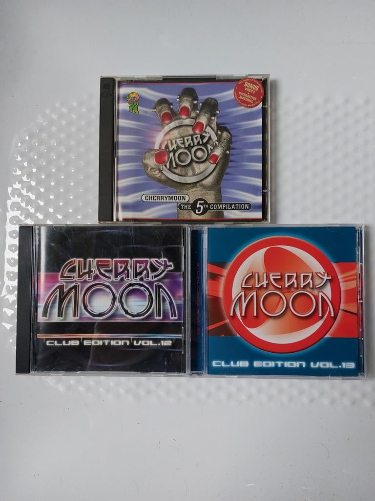 CHERRY MOON 5 + 12 + 13, Envoi