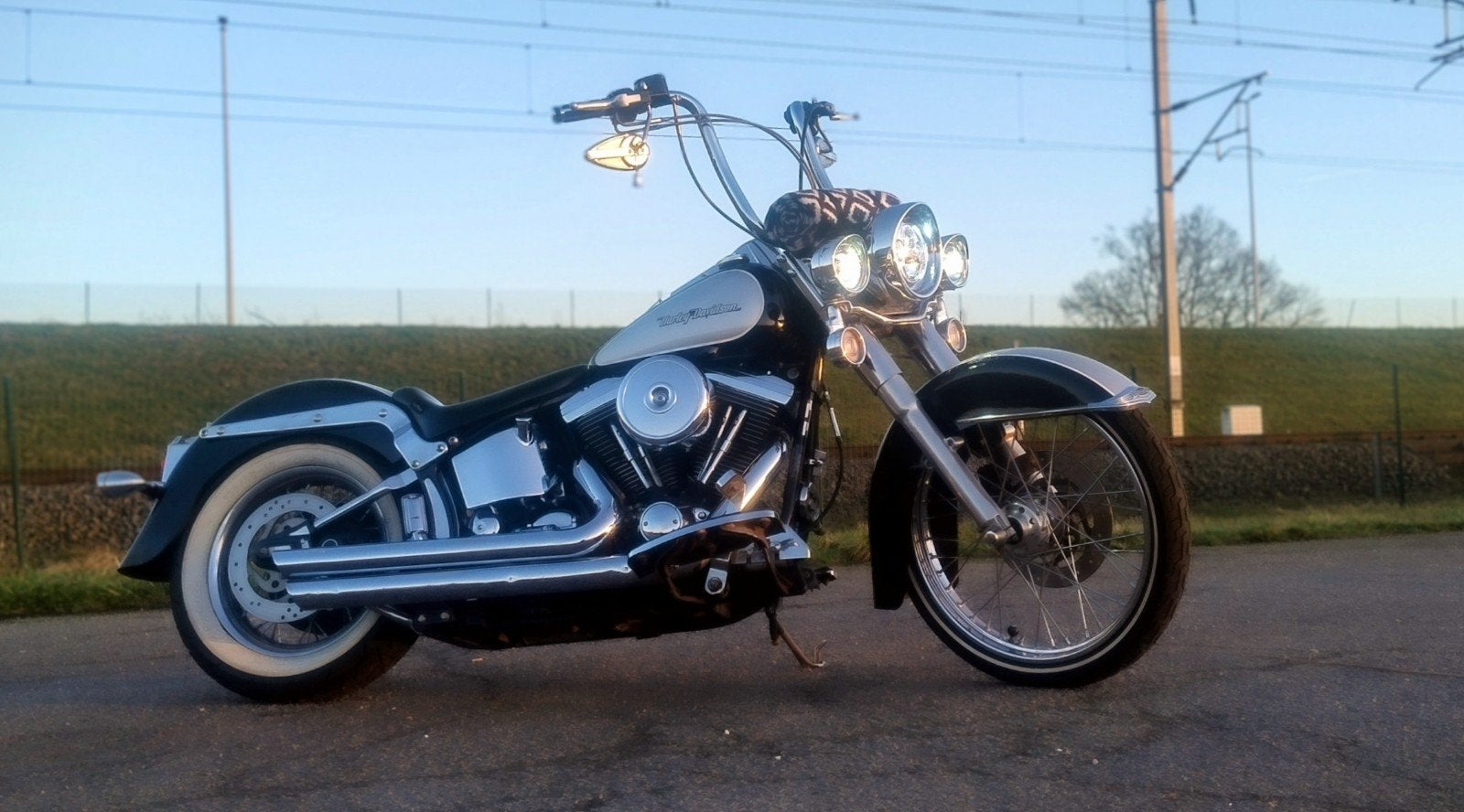 Harley Davidson flstc 1996 chicano style, Particulier