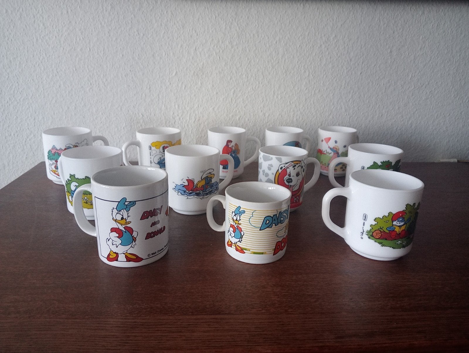 Collection de tasses (Schtroumpfs, Marguerites, Dalmatiens), Enlèvement ou Envoi, Peyo, Peyo, Autres types