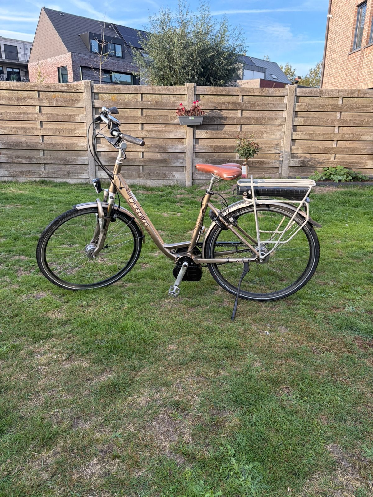 Elektrische fiets van trek, Ophalen, Zo goed als nieuw