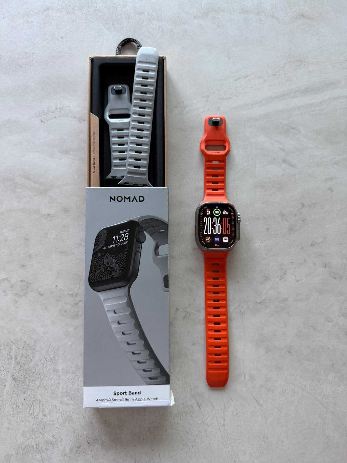 Apple Watch Ultra 1 Titanium met 2 Nomad Bandjes, Ophalen, Zo goed als nieuw